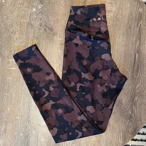 Balance athletica / vitality ascend pant base camp camo size small